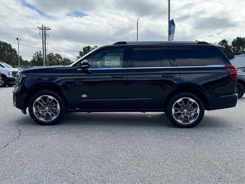 2025 Ford Expedition King Ranch