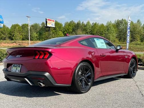 2025 Ford Mustang GT