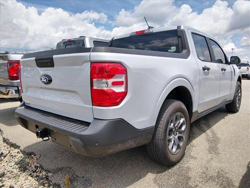 White Metallic 2026 Ford Maverick XLT