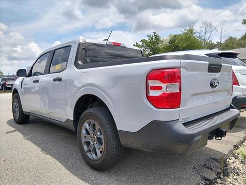 White Metallic 2026 Ford Maverick XLT