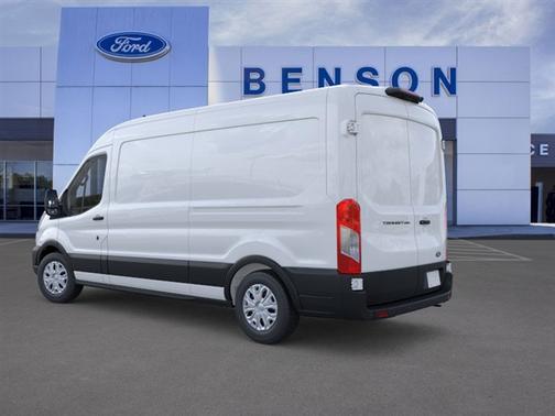 2026 Ford Transit-250 148 WB Medium Roof Cargo