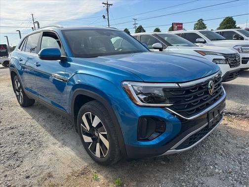 2024 Volkswagen Atlas Cross Sport 2.0T SE w/Technology