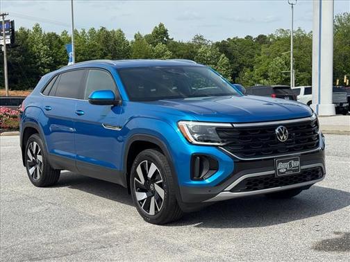 Kingfisher Blue 2024 Volkswagen Atlas Cross Sport 2.0T SE w/Technology
