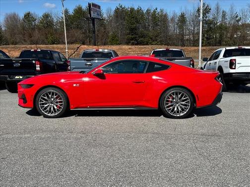 2026 Ford Mustang GT Premium