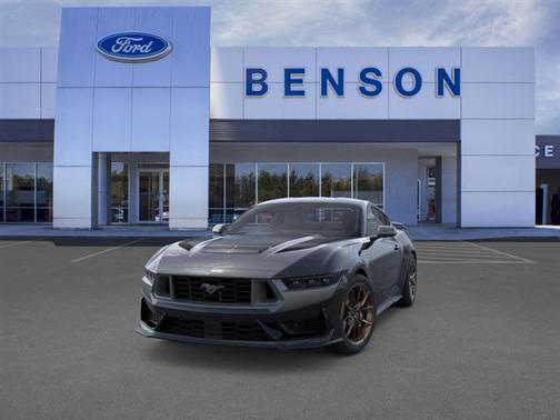 2025 Ford Mustang Dark Horse