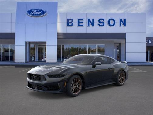 2025 Ford Mustang Dark Horse