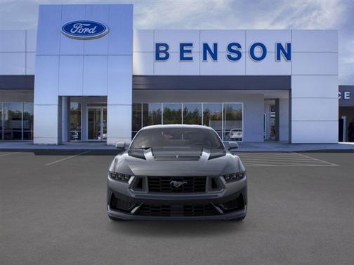 2025 Ford Mustang Dark Horse