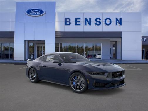 2026 Ford Mustang Dark Horse