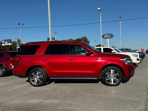 2022 Ford Expedition XLT