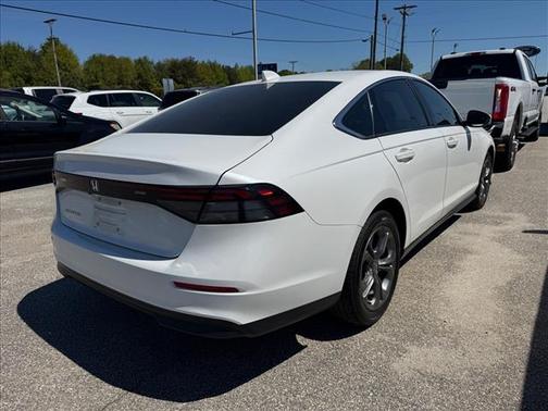 White 2024 Honda Accord EX