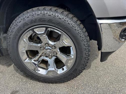 Billet Silver Metallic Clearcoat 2019 RAM 1500 Big Horn