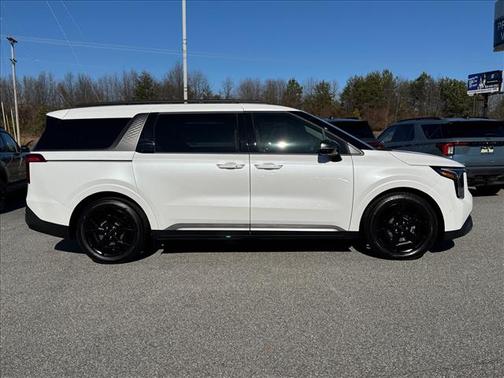 2026 Kia Carnival SX