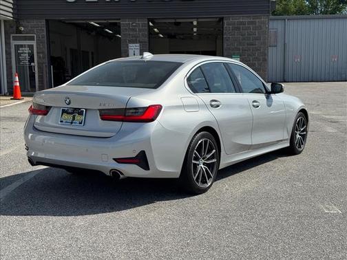 Glacier Silver Metallic 2019 BMW 330 i
