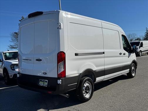 Oxford White 2026 Ford Transit-250 148 WB Medium Roof Cargo