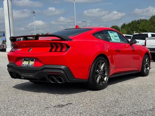 2025 Ford Mustang Dark Horse