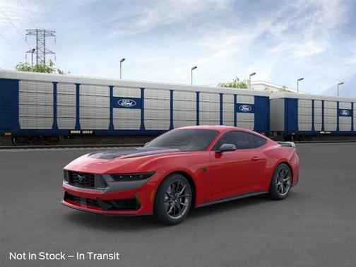 2025 Ford Mustang Dark Horse