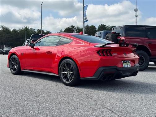 2025 Ford Mustang Dark Horse