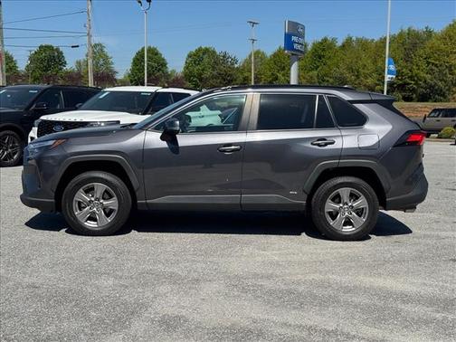 2023 Toyota RAV4 Hybrid XLE