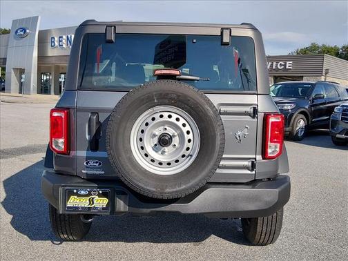 2026 Ford Bronco Base