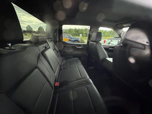 Onyx Black 2025 GMC Sierra 1500 SLT