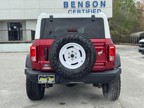 Ruby Red Metallic Tinted Clearcoat 2026 Ford Bronco Heritage Edition
