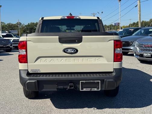 Desert Sand 2025 Ford Maverick XLT