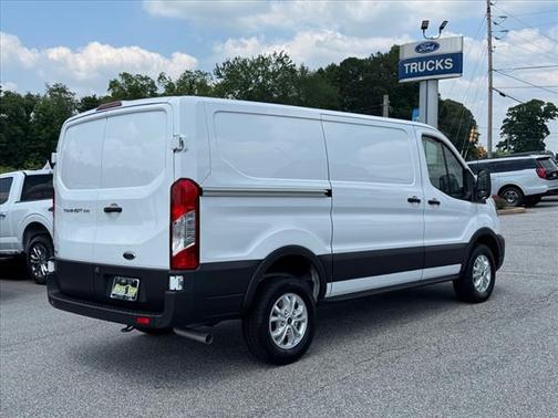 2025 Ford Transit-250