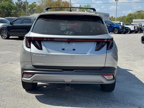 Shimmering Silver 2025 Hyundai TUCSON Limited