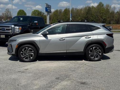Shimmering Silver 2025 Hyundai TUCSON Limited