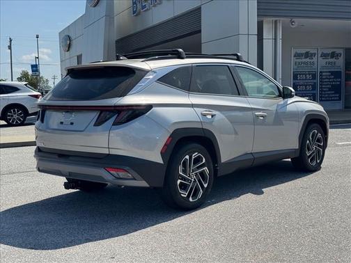Shimmering Silver 2025 Hyundai TUCSON Limited