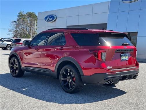 2024 Ford Explorer ST