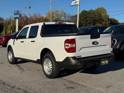 2025 Ford Maverick XL