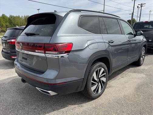 2024 Volkswagen Atlas 2.0T SE