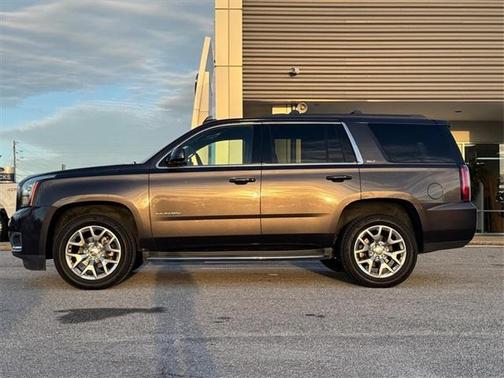 2017 GMC Yukon SLT