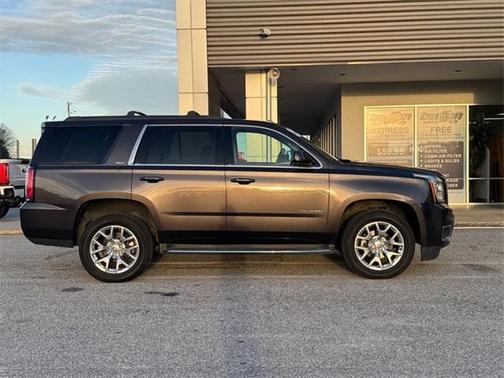 2017 GMC Yukon SLT