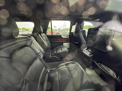 Black 2020 Lincoln Navigator L Reserve