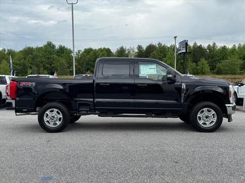 2025 Ford F-350 XLT