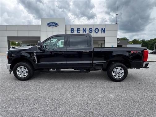 2025 Ford F-350 XLT