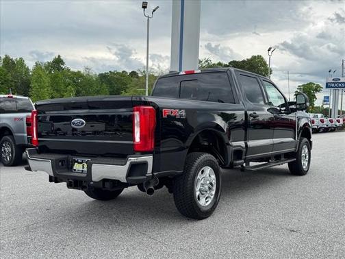 2025 Ford F-350 XLT