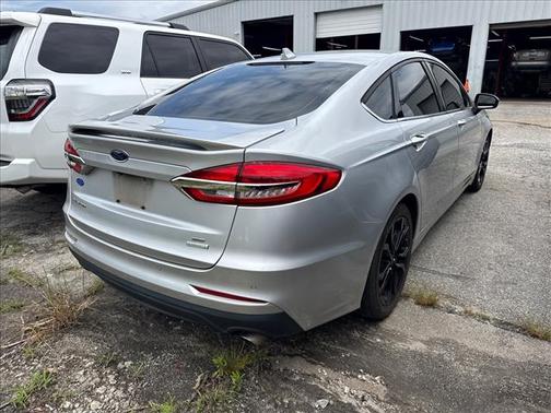 Ingot Silver 2019 Ford Fusion SE