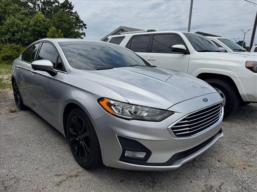 Ingot Silver 2019 Ford Fusion SE