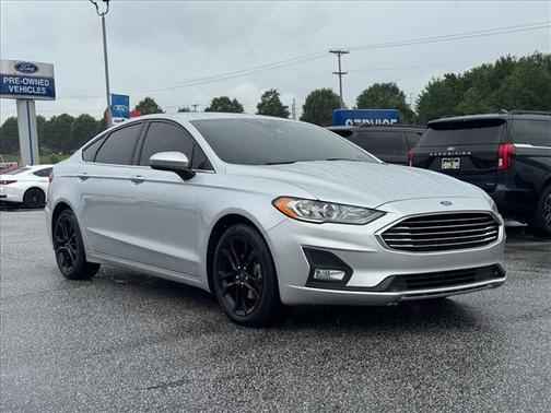 Ingot Silver 2019 Ford Fusion SE
