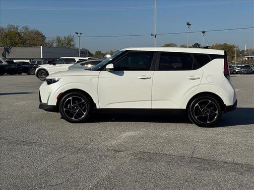 2023 Kia Soul EX