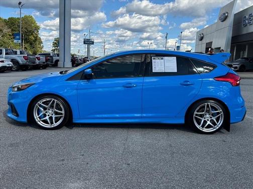 2017 Ford Focus RS Base