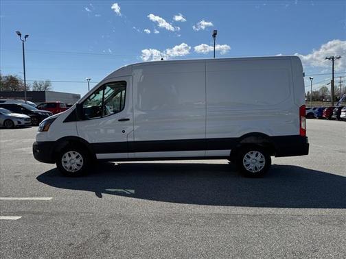 2025 Ford Transit-250 148 WB Medium Roof Cargo