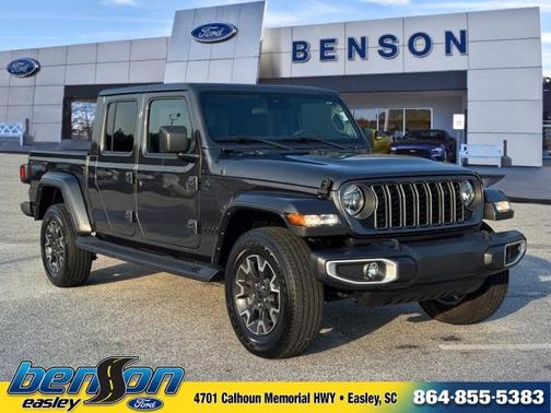 Crystal Metallic 2025 Jeep Gladiator Sport