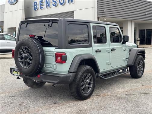 2024 Jeep Wrangler Sport