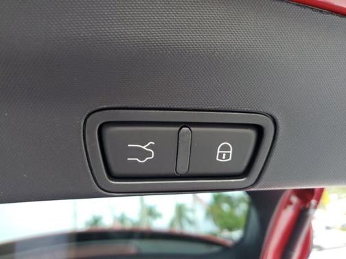 2025 Alfa Romeo Stelvio Base