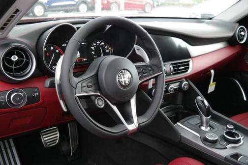 2018 Alfa Romeo Giulia Ti