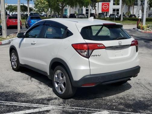 2021 Honda HR-V LX